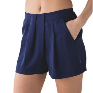 Lululemon “& Go” Keepsake Pleated Short in Hero Blue (E-1)